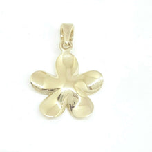 Load image into Gallery viewer, New 14k yellow Gold Hawaiian flower pendant cubic zirconia fine jewelry 1.9g
