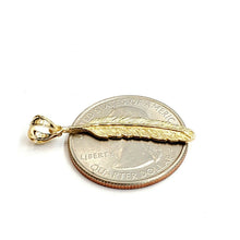 Load image into Gallery viewer, New 14k Yellow Gold solid feather Pendant Unisex gift fine jewelry 1.1g
