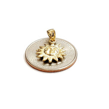Load image into Gallery viewer, 14k yellow gold solid sun sol pendant charm astrology fine jewelry 0.55" 2.4g
