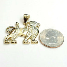 Load image into Gallery viewer, 10k yellow solid Gold lion full body Pendant charm Leo zodiac fine jewelry 4.8g

