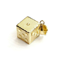 Load image into Gallery viewer, 10k yellow Gold 3D dice Pendant charm diamond cut gamble Vegas fine jewelry 6.8g
