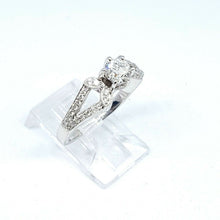 Load image into Gallery viewer, Pre-owned 0.58Ct Natural Diamond 18k White Gold Engagement Ring 6.35mm Size 5.75
